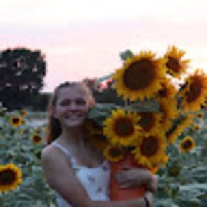 Meet your Posher, Ela